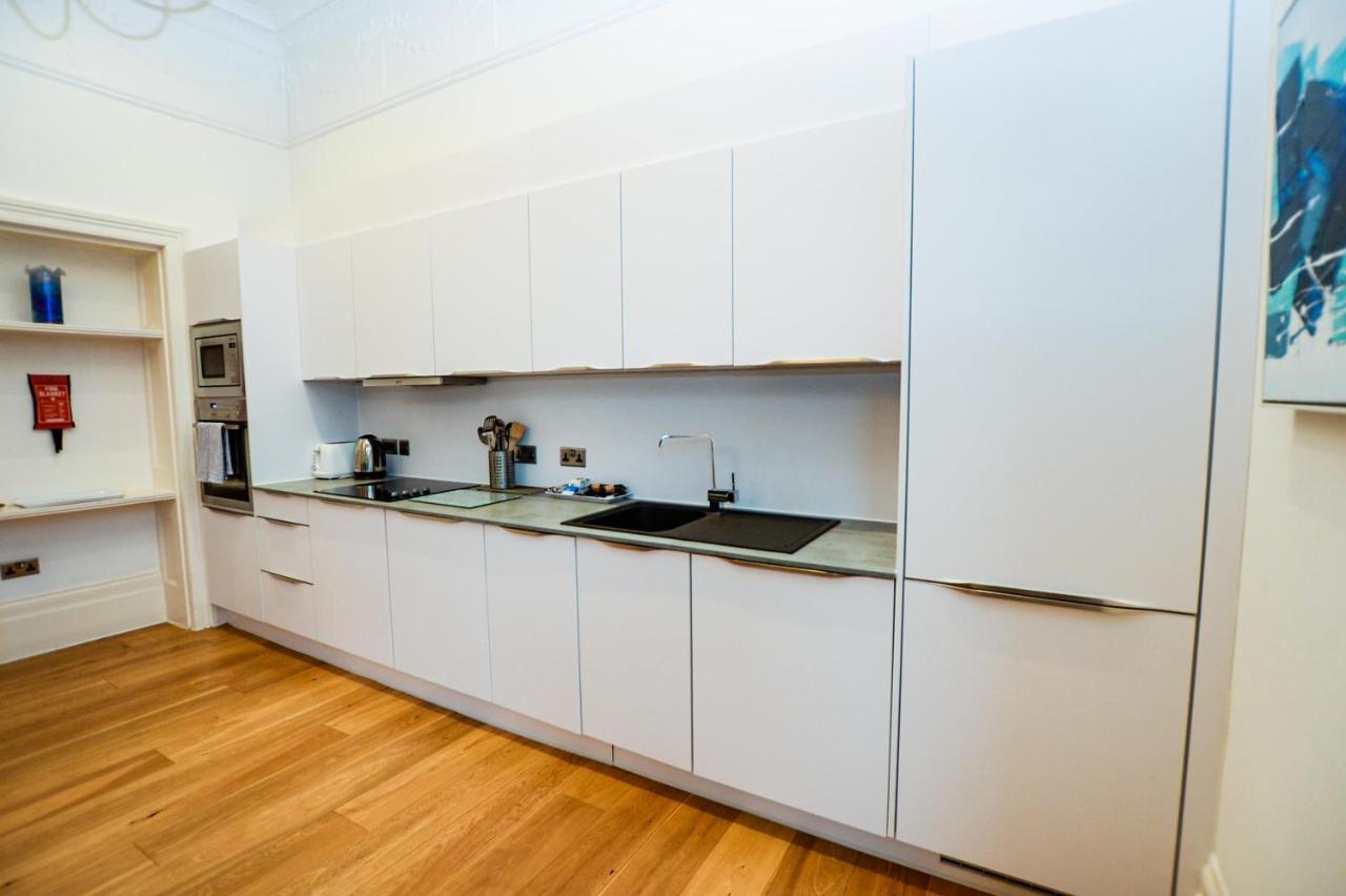 Beaufort House Apartments From Your Stay ブリストル エクステリア 写真